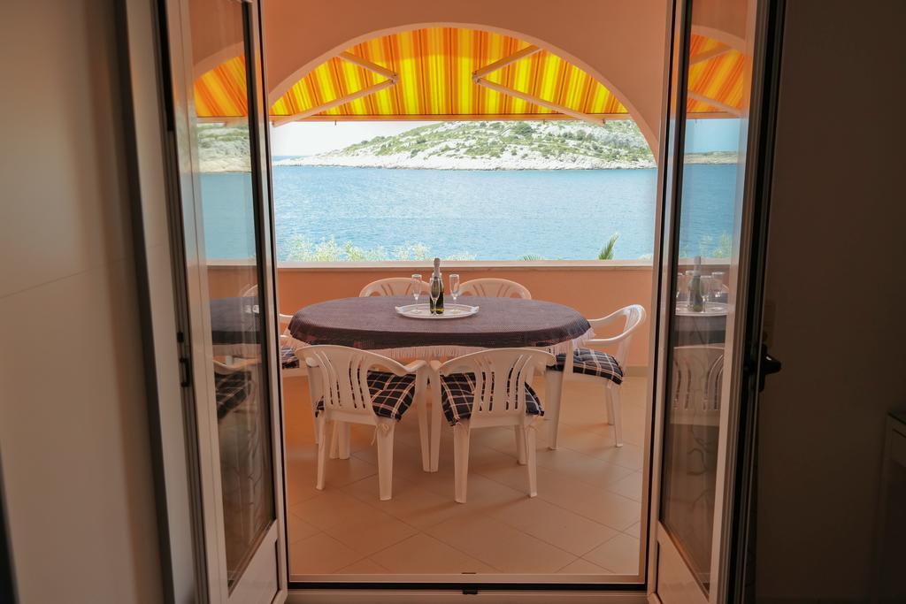 Direkt Am Meer-Apartments Puntaplanka Rogoznica (Sibenik-Knin) Exterior foto