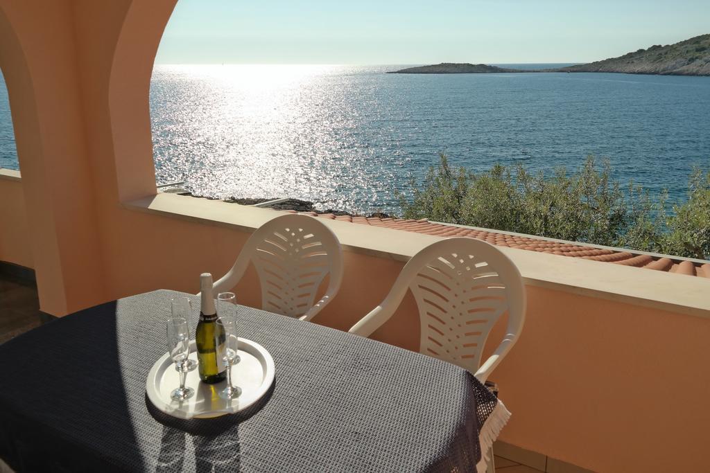 Direkt Am Meer-Apartments Puntaplanka Rogoznica (Sibenik-Knin) Exterior foto
