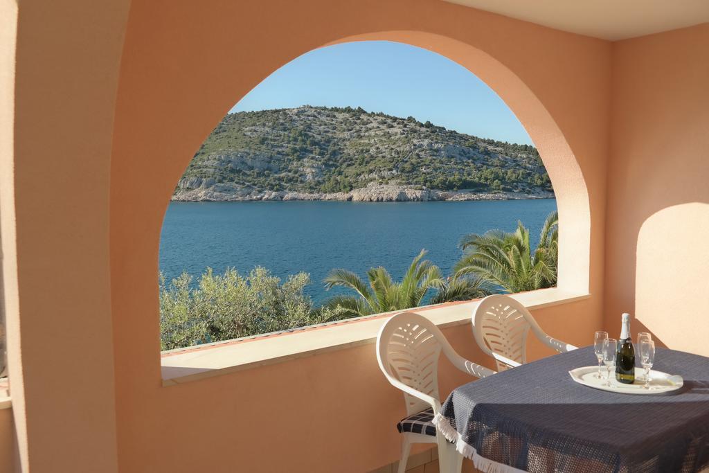 Direkt Am Meer-Apartments Puntaplanka Rogoznica (Sibenik-Knin) Exterior foto