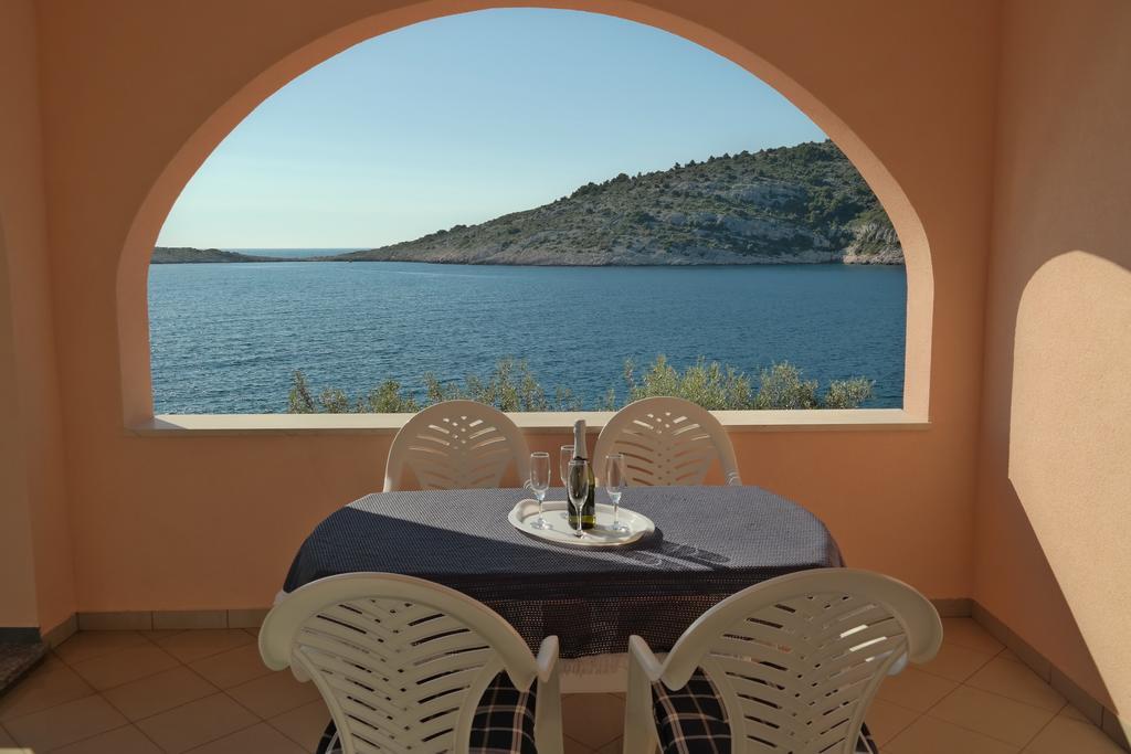 Direkt Am Meer-Apartments Puntaplanka Rogoznica (Sibenik-Knin) Exterior foto